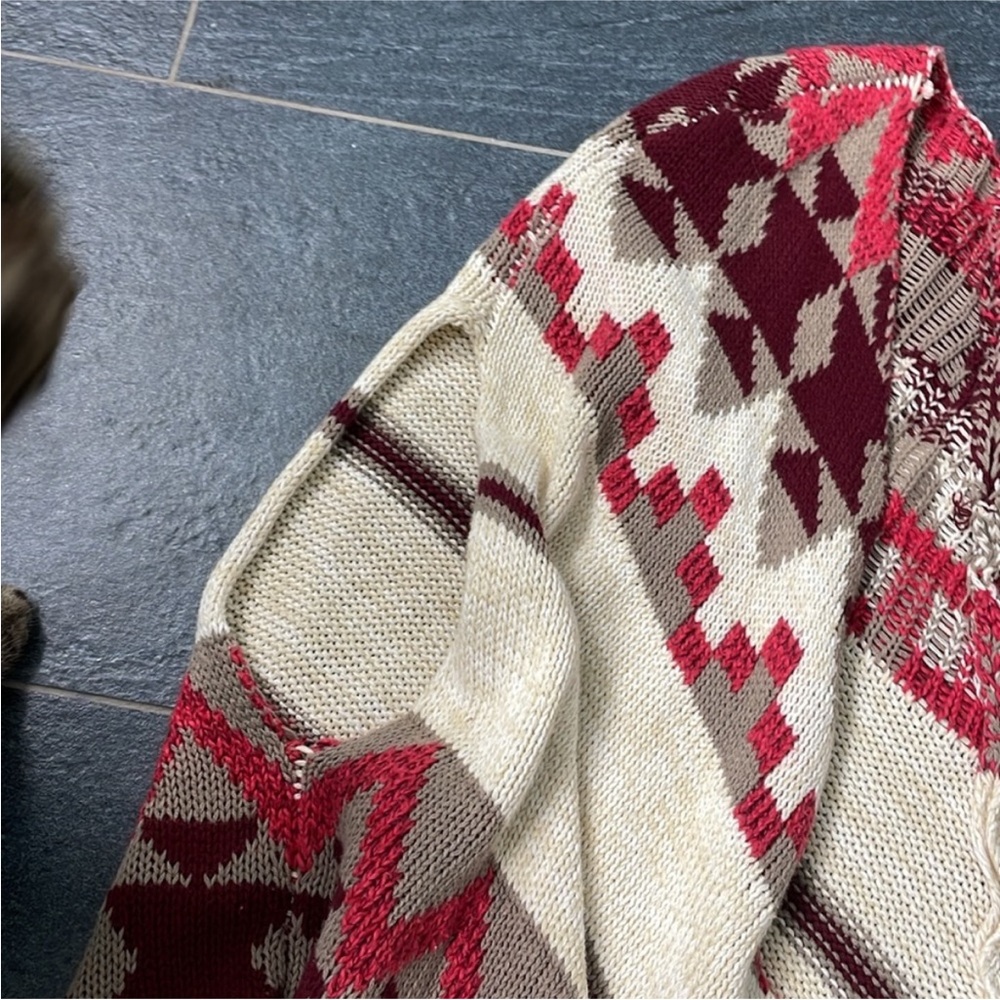 Aztec print Poncho/Shawl - Picture 4 of 6